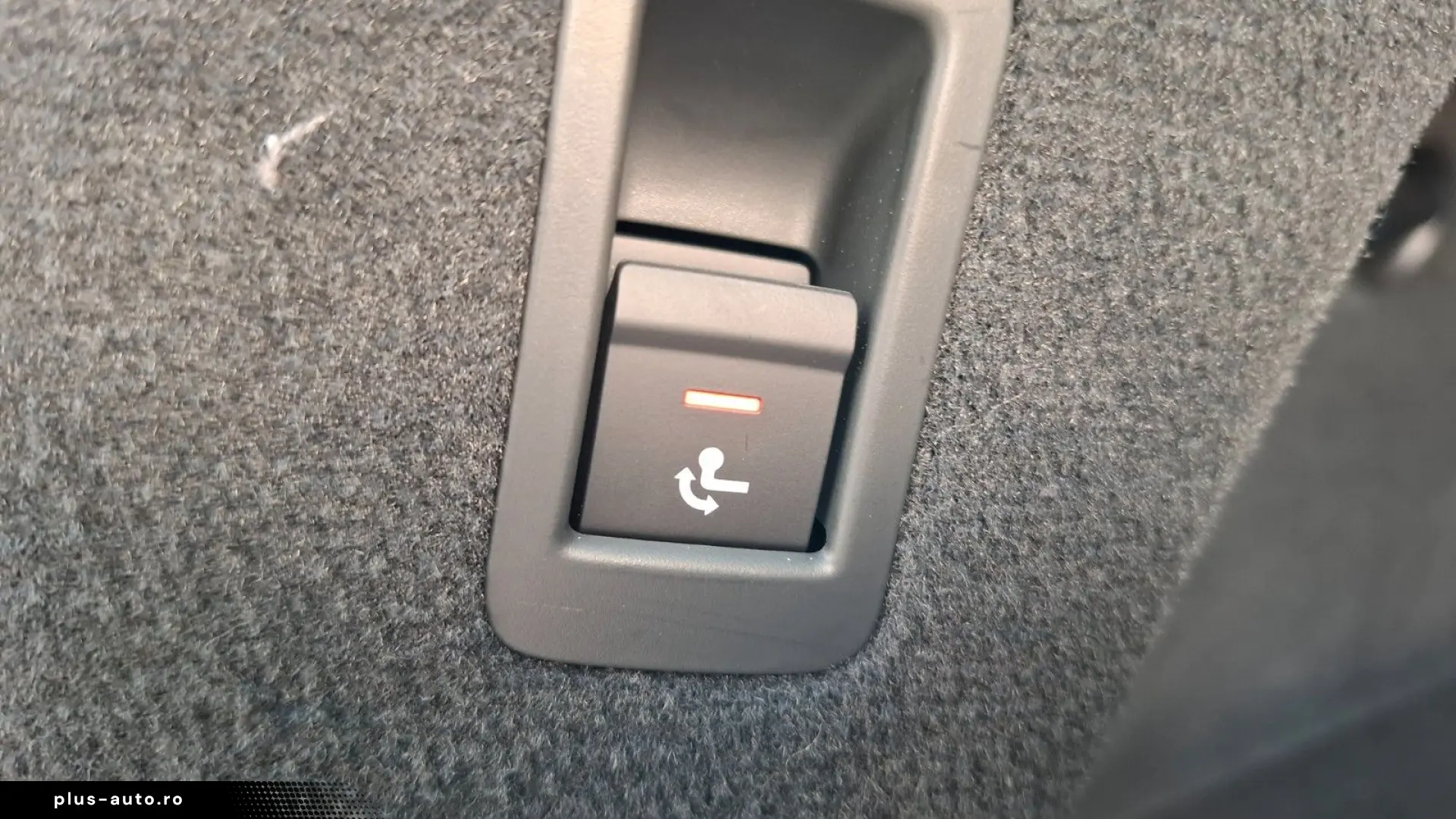 AUDI RS 6 Avant 4.0 TFSI quattro performance AHK