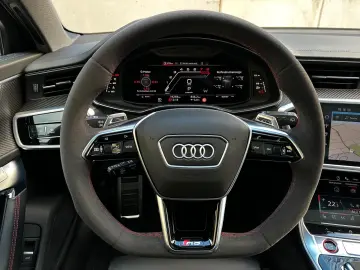 AUDI RS6 4.0 TFSI quattro B&O PANO AHK Sitzkl Softcl