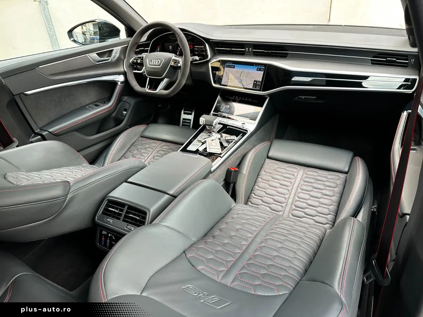 AUDI RS6 4.0 TFSI quattro B&O PANO AHK Sitzkl Softcl