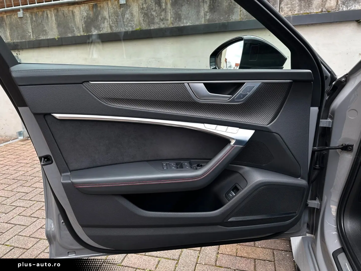 AUDI RS6 4.0 TFSI quattro B&O PANO AHK Sitzkl Softcl