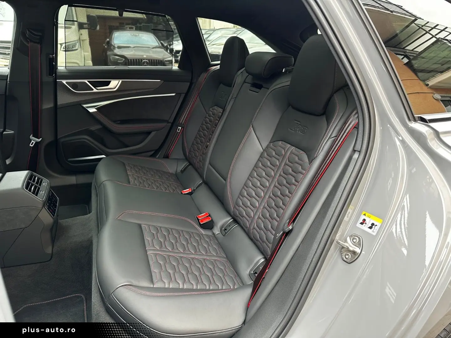 AUDI RS6 4.0 TFSI quattro B&O PANO AHK Sitzkl Softcl