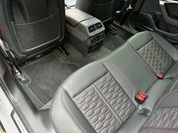 AUDI RS6 4.0 TFSI quattro B&O PANO AHK Sitzkl Softcl