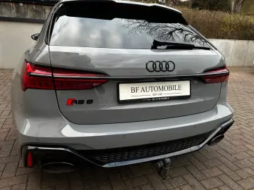 AUDI RS6 4.0 TFSI quattro B&O PANO AHK Sitzkl Softcl