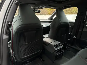 AUDI RS6 4.0 TFSI quattro B&O PANO AHK Sitzkl Softcl