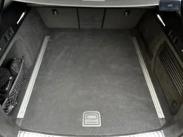 AUDI RS6 4.0 TFSI quattro B&O PANO AHK Sitzkl Softcl