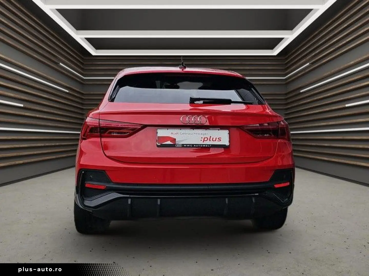 AUDI Q3 Sportback 45 TFSI e S line S-tr. Matrix Navi