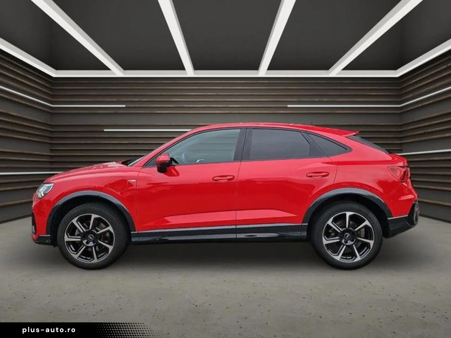 AUDI Q3 Sportback 45 TFSI e S line S-tr. Matrix Navi