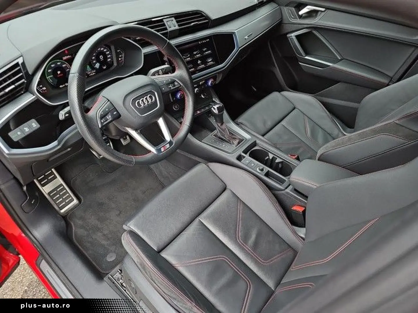 AUDI Q3 Sportback 45 TFSI e S line S-tr. Matrix Navi