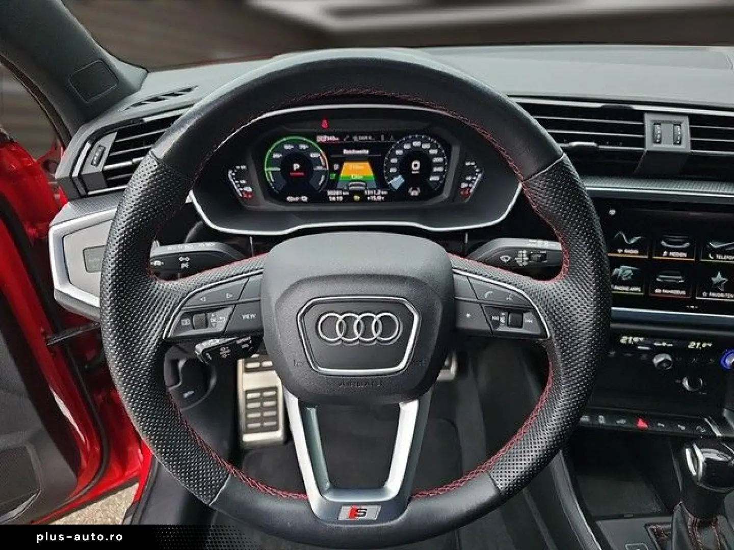 AUDI Q3 Sportback 45 TFSI e S line S-tr. Matrix Navi