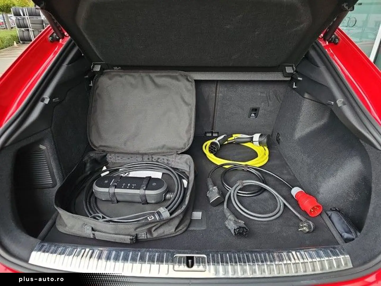 AUDI Q3 Sportback 45 TFSI e S line S-tr. Matrix Navi