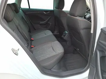 SKODA Kamiq Clever 1 5 TSI 150PS DSG Navi LED Virtual