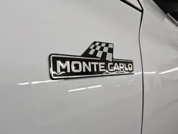 SKODA Kamiq 1.5 TSI Monte Carlo Navi LED Pano vc RFK