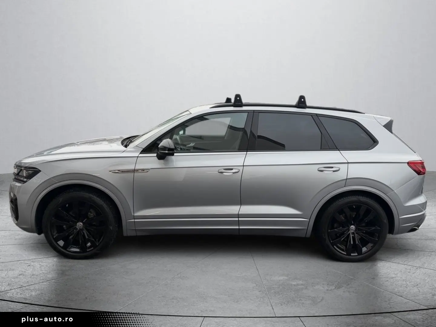 VW Touareg  3 0 TDI  4MOTION Automatik R-Line EX.