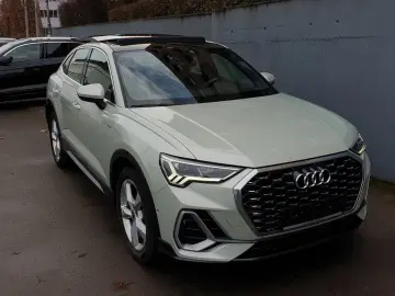 AUDI Q3 45 TFSI e S tronic 3 x S line Sportback Pano