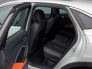 AUDI Q3 45 TFSI e S tronic 3 x S line Sportback Pano