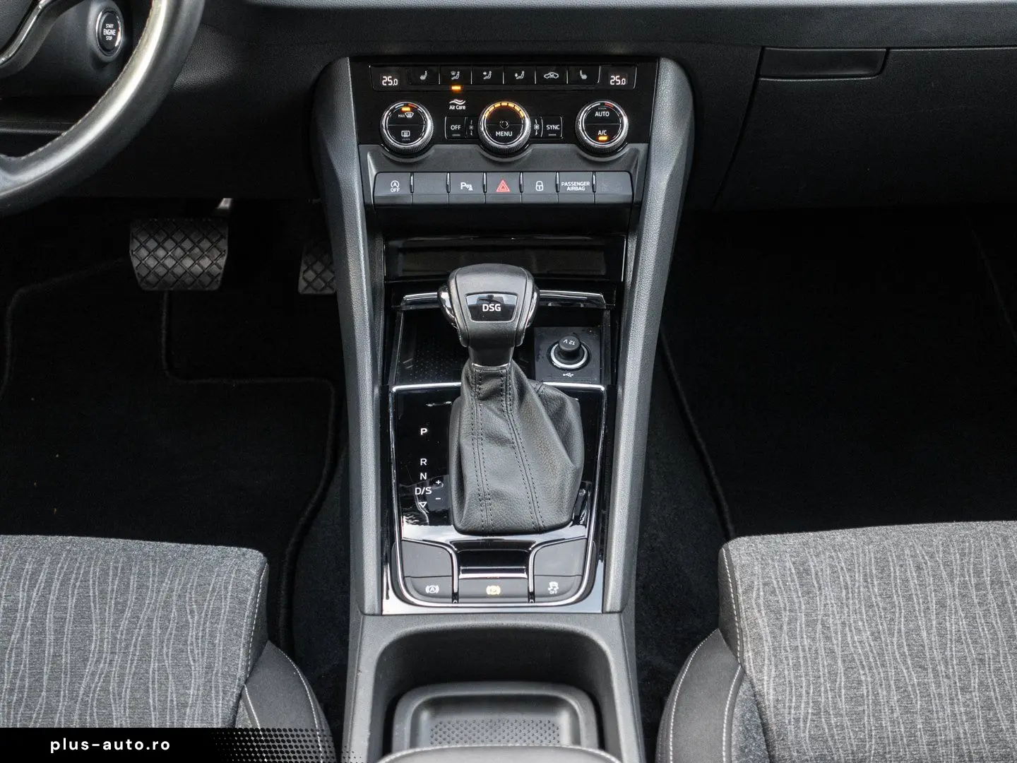 SKODA Karoq 1.5 TSI DSG Style