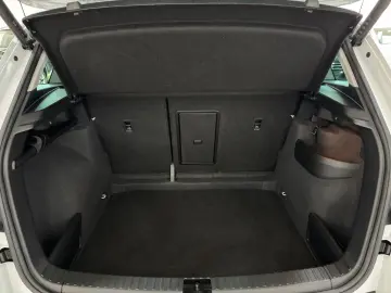 SKODA Karoq Style 1.5 TSI DSG STANDHEIZ CAM elek.HECK