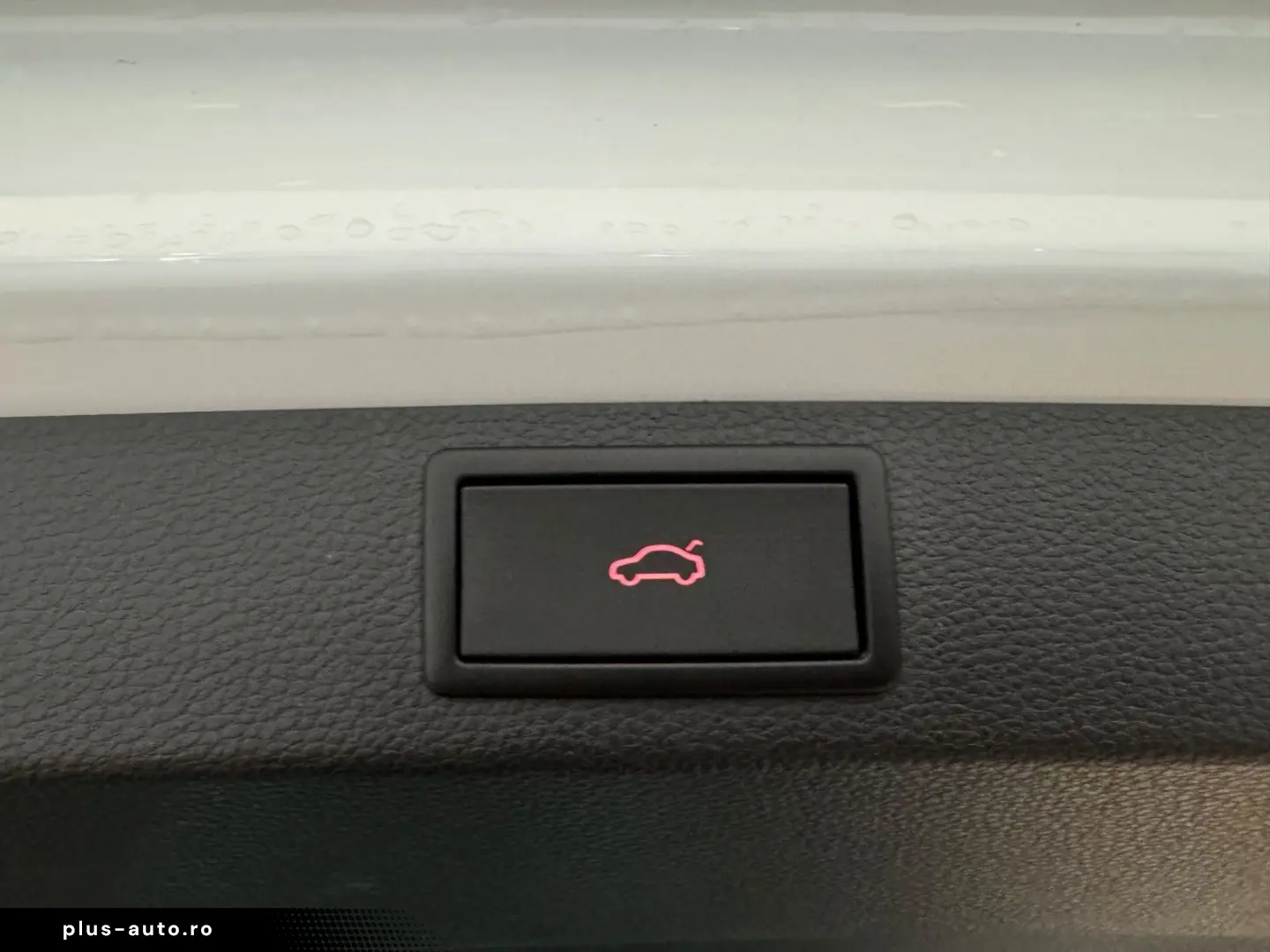 SKODA Karoq Style 1.5 TSI DSG STANDHEIZ CAM elek.HECK