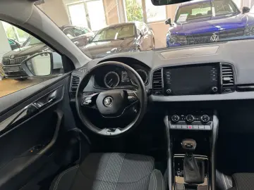 SKODA Karoq Style 1.5 TSI DSG STANDHEIZ CAM elek.HECK