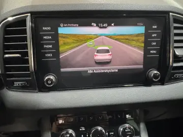 SKODA Karoq Style 1.5 TSI DSG STANDHEIZ CAM elek.HECK