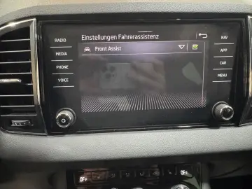 SKODA Karoq Style 1.5 TSI DSG STANDHEIZ CAM elek.HECK