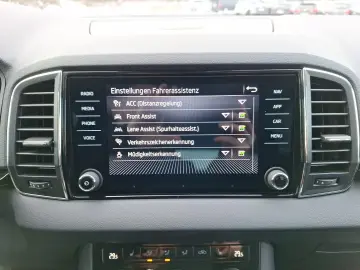 SKODA Karoq 2.0 TDI DSG Style Winter LED Navi ACC