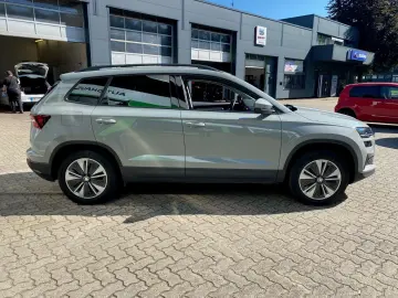 SKODA Karoq Ambition