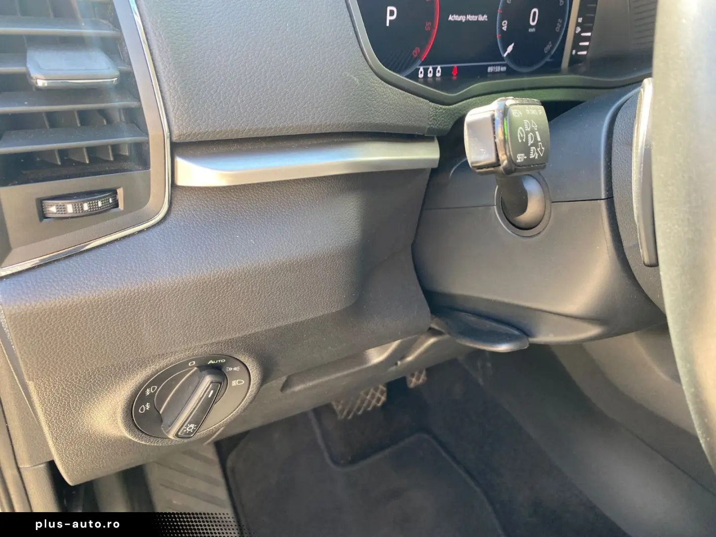 SKODA Karoq Ambition