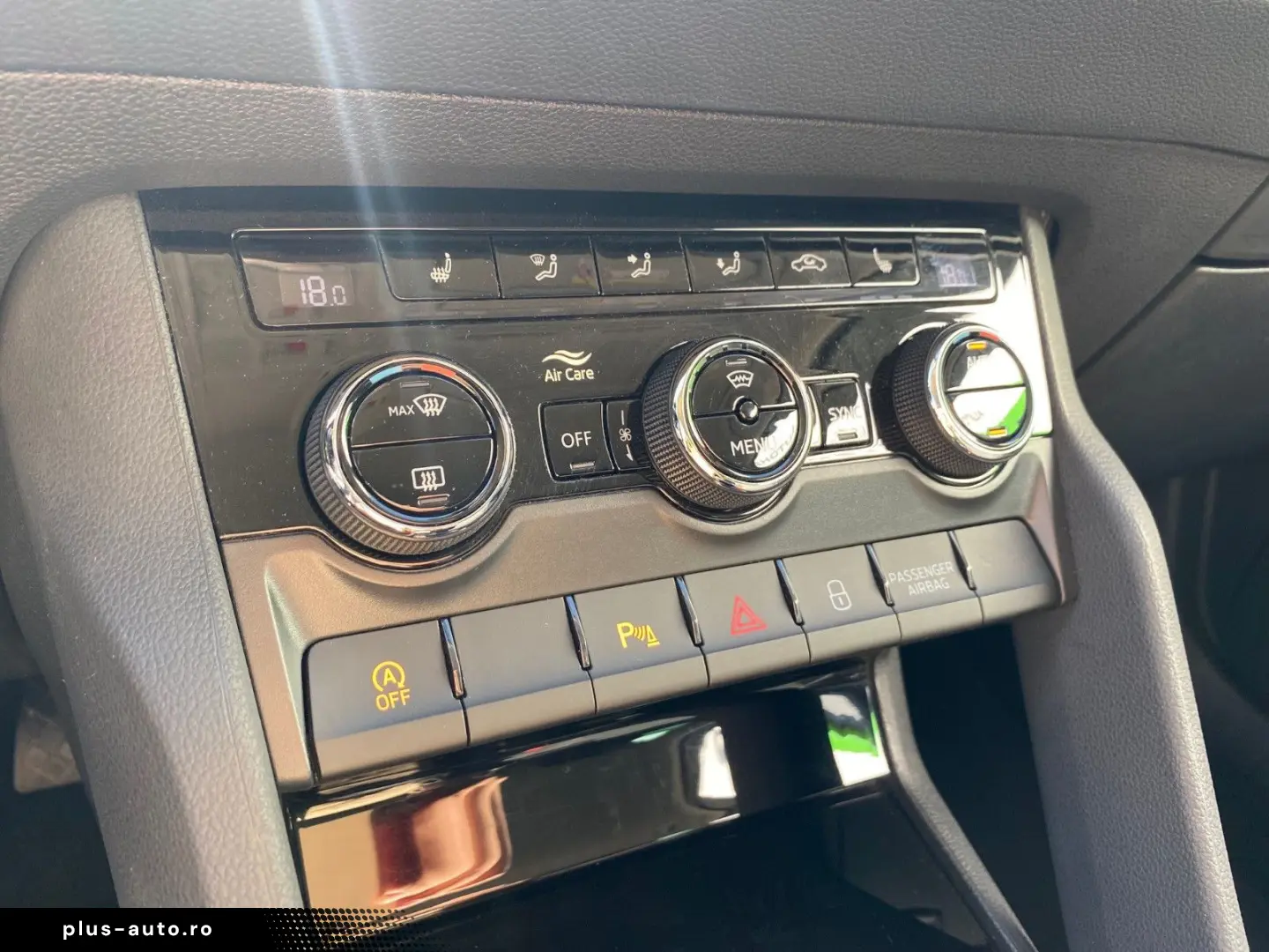 SKODA Karoq Ambition