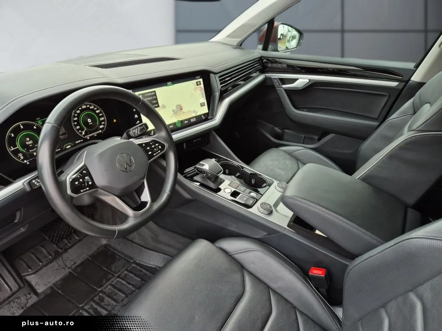 VW Touareg 3.0 V6 TDI Elegance 4Motion  DSG AHK LED