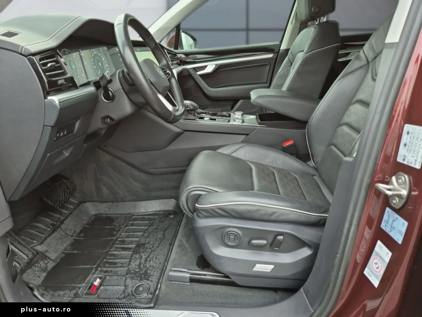 VW Touareg 3.0 V6 TDI Elegance 4Motion  DSG AHK LED