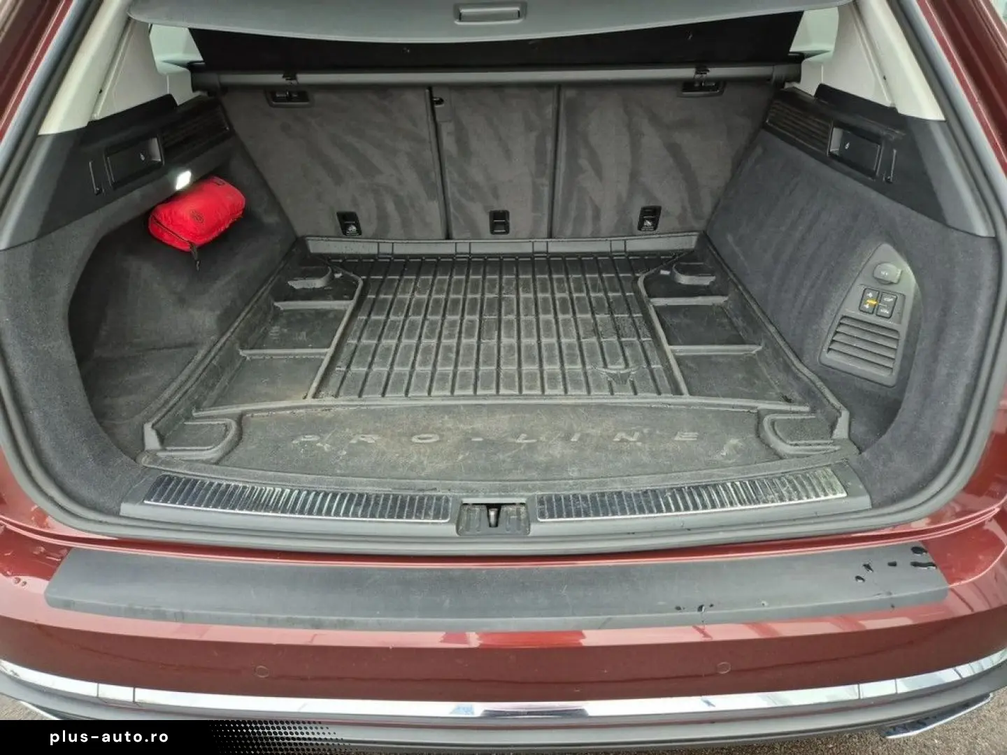 VW Touareg 3.0 V6 TDI Elegance 4Motion  DSG AHK LED