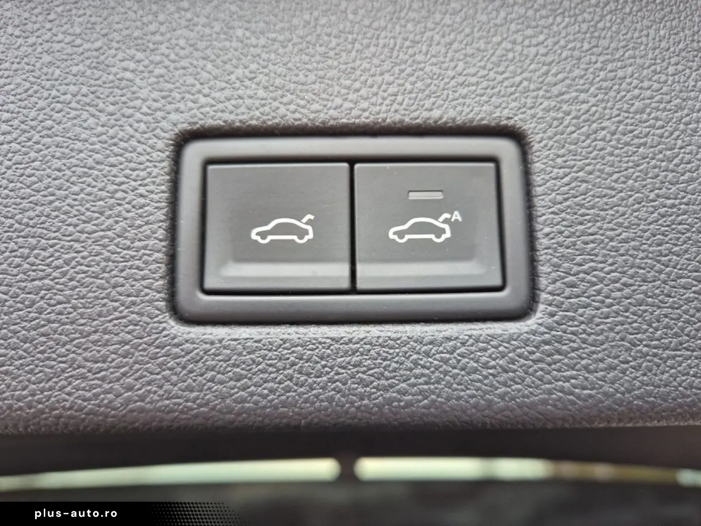 VW Touareg 3.0 V6 TDI Elegance 4Motion  DSG AHK LED