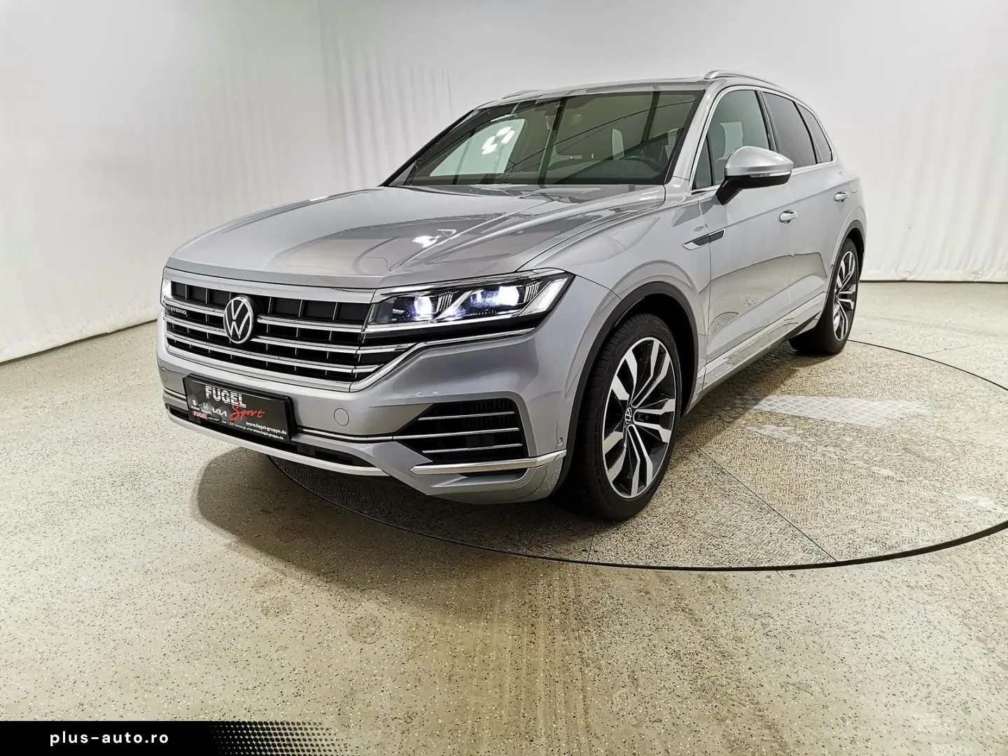 VW Touareg 3.0 V6 TSI DSG Elegance 4Motion eHybrid