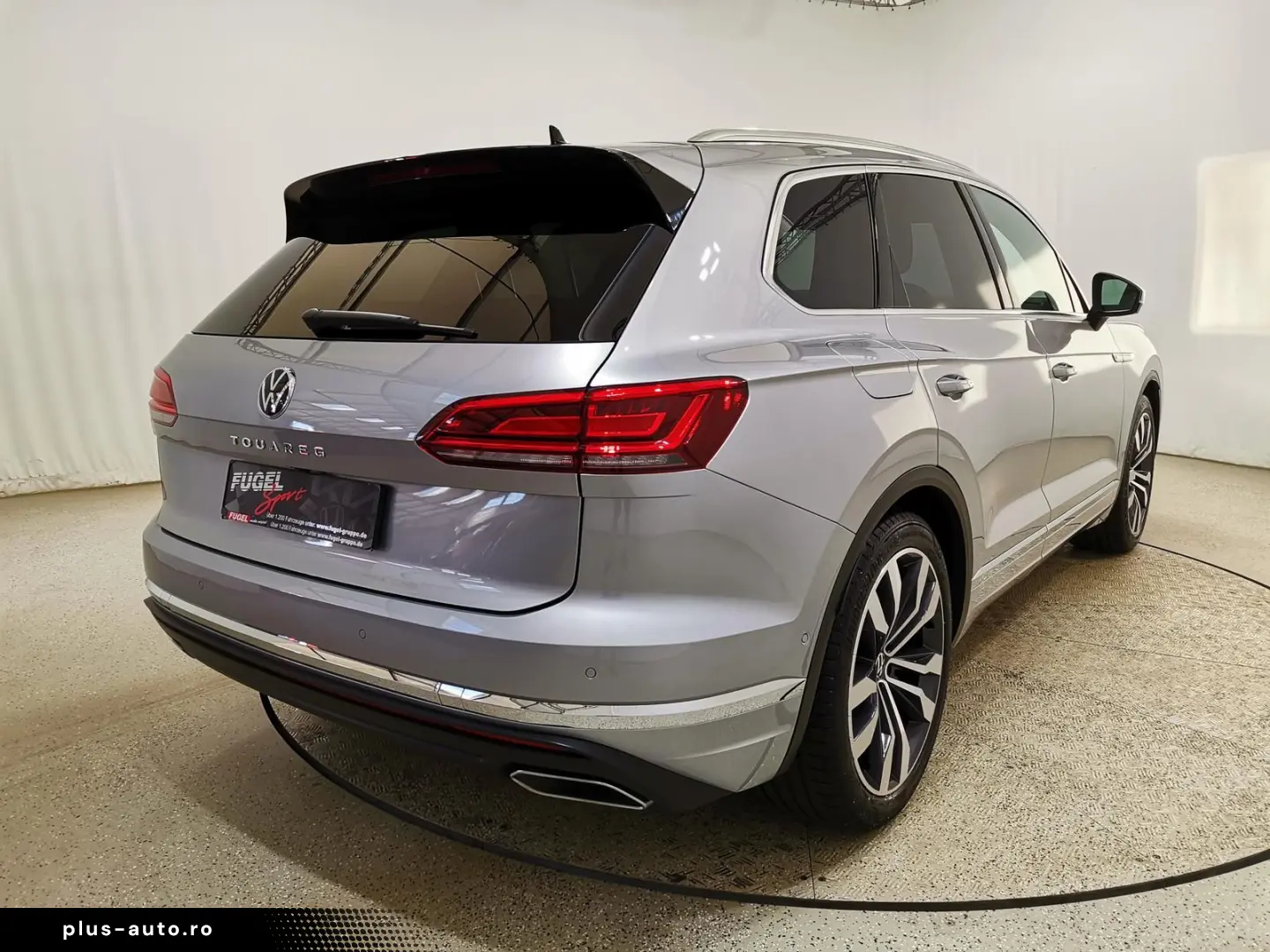 VW Touareg 3.0 V6 TSI DSG Elegance 4Motion eHybrid
