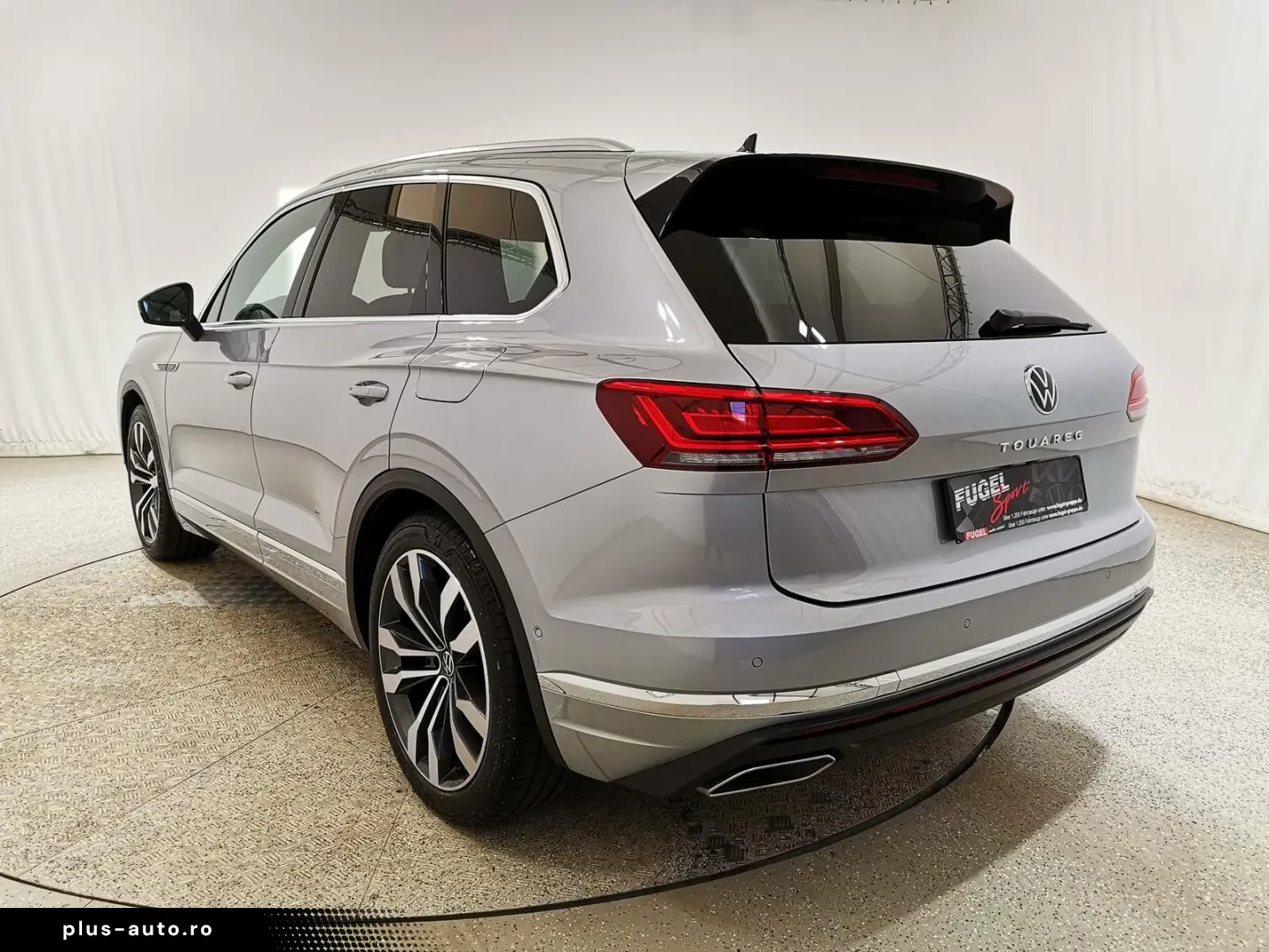 VW Touareg 3.0 V6 TSI DSG Elegance 4Motion eHybrid