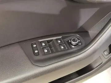 VW Touareg 3.0 V6 TSI DSG Elegance 4Motion eHybrid