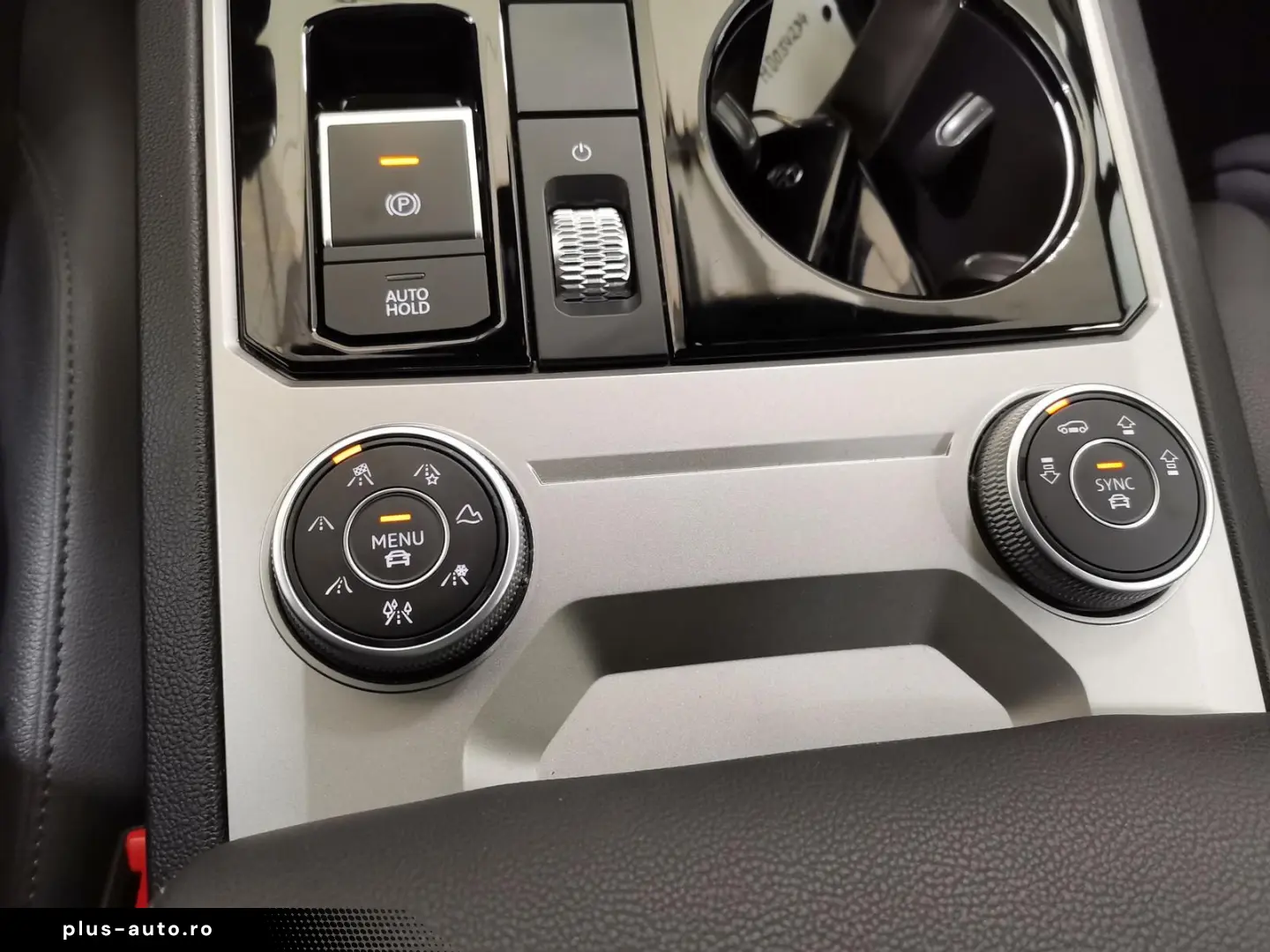 VW Touareg 3.0 V6 TSI DSG Elegance 4Motion eHybrid