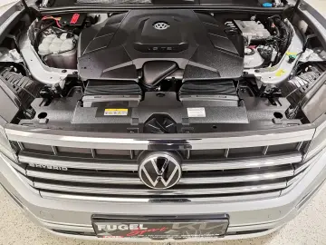 VW Touareg 3.0 V6 TSI DSG Elegance 4Motion eHybrid