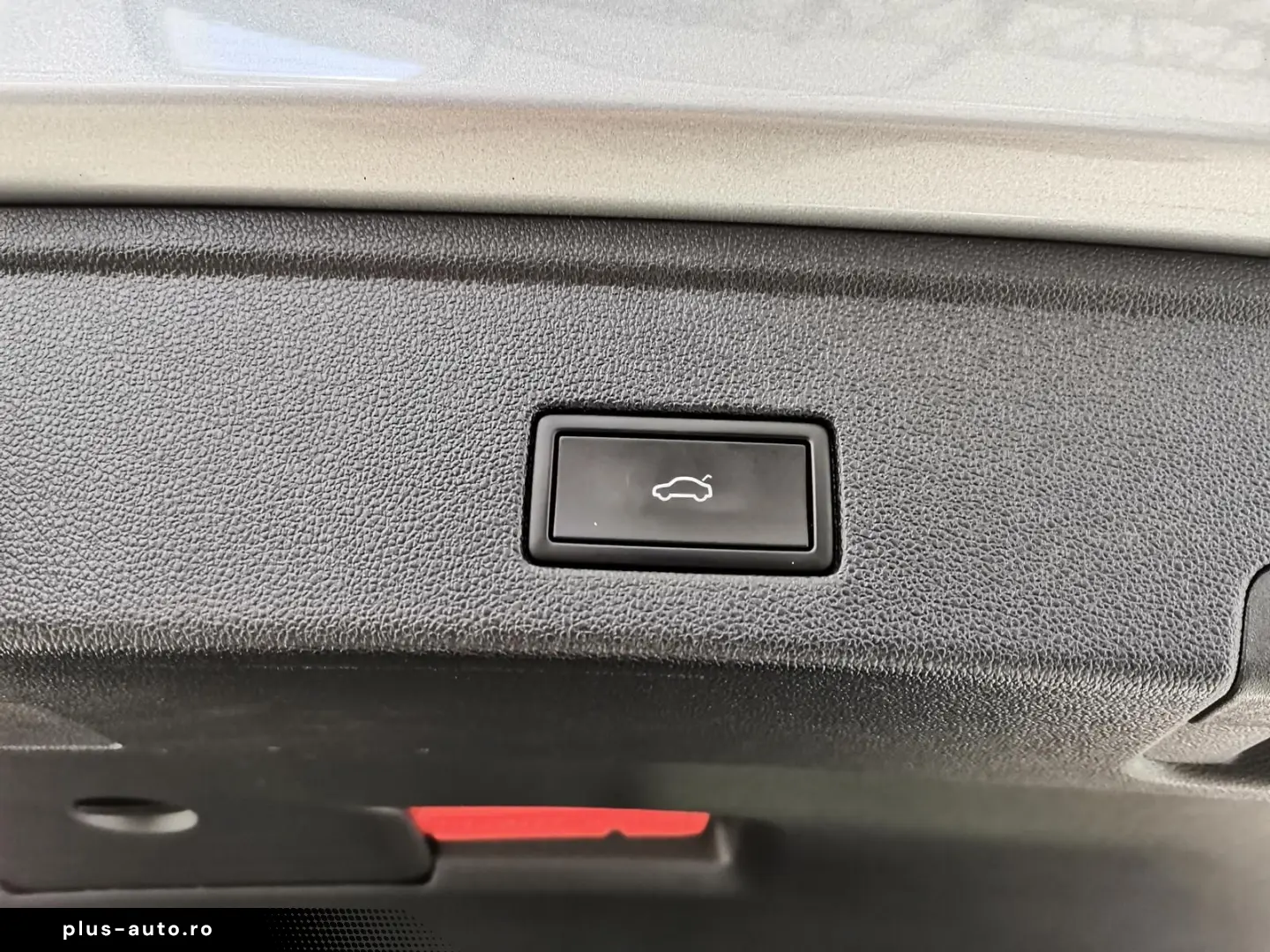 VW Touareg 3.0 V6 TSI DSG Elegance 4Motion eHybrid