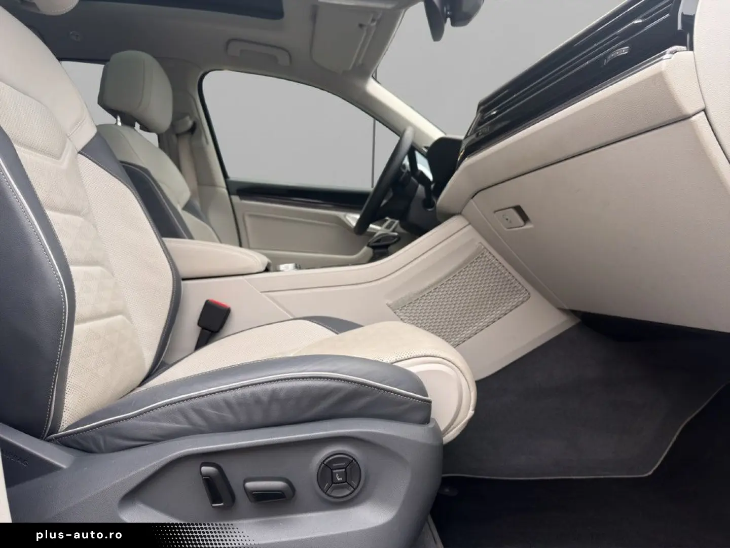 VW Touareg 3.0 V6 TSI e HYBRID ELEGANCE MATRIX 19