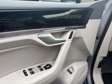 VW Touareg 3.0 V6 TSI e HYBRID ELEGANCE MATRIX 19