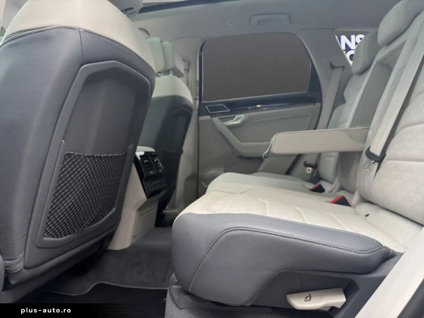 VW Touareg 3.0 V6 TSI e HYBRID ELEGANCE MATRIX 19