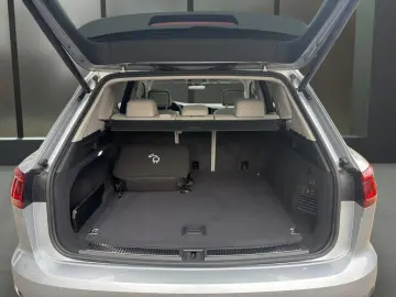 VW Touareg 3.0 V6 TSI e HYBRID ELEGANCE MATRIX 19