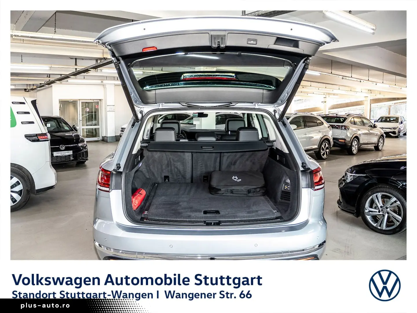 VW Touareg Elegance 3.0 TSI V6 eHybrid Navi Kamera