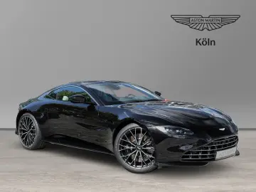 ASTON MARTIN Vantage V8 Onyx Black   Ivory