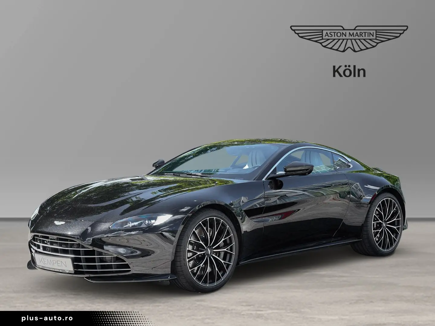 ASTON MARTIN Vantage V8 Onyx Black   Ivory