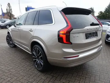 VOLVO XC90 Ultra T8 AWD Massage Pano B&W AHK 360