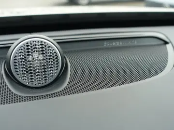 VOLVO XC90 Ultra T8 AWD Massage Pano B&W AHK 360