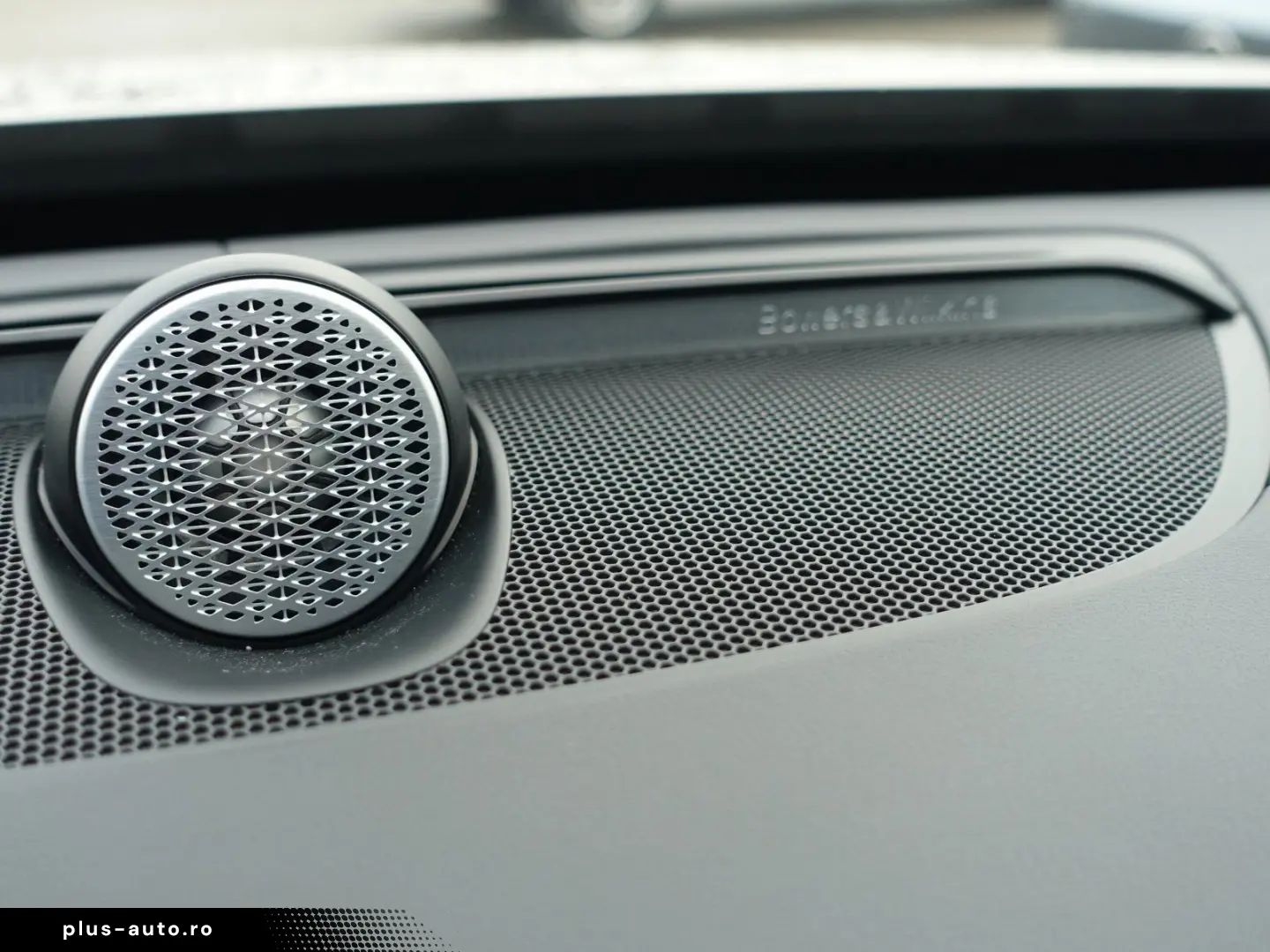 VOLVO XC90 Ultra T8 AWD Massage Pano B&W AHK 360